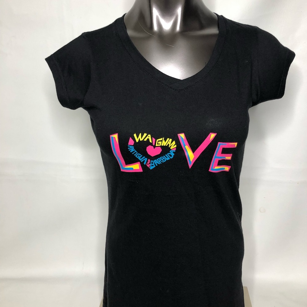 Morpho Women’s Graphic Shirt